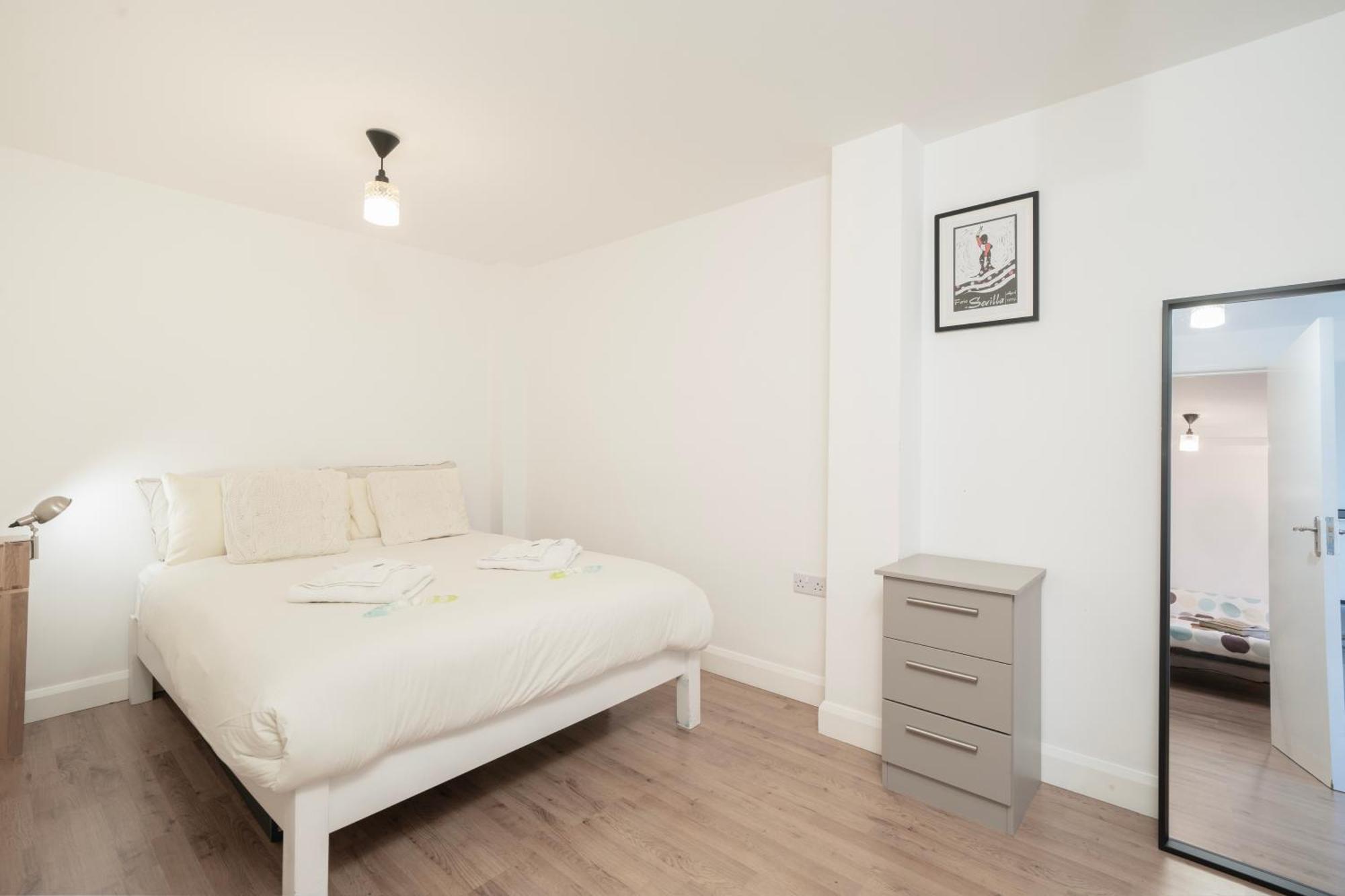 Modern One Bedroom Flat In Central 런던 외부 사진