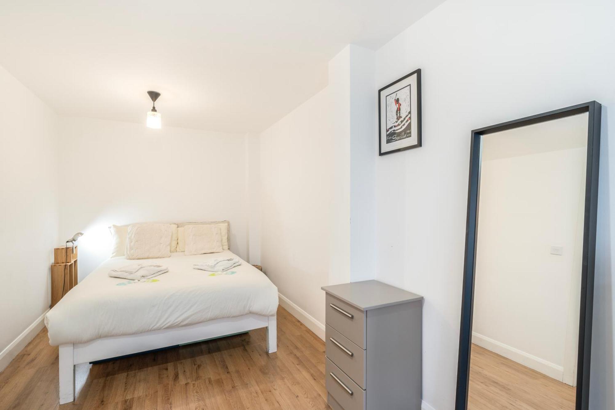 Modern One Bedroom Flat In Central 런던 외부 사진