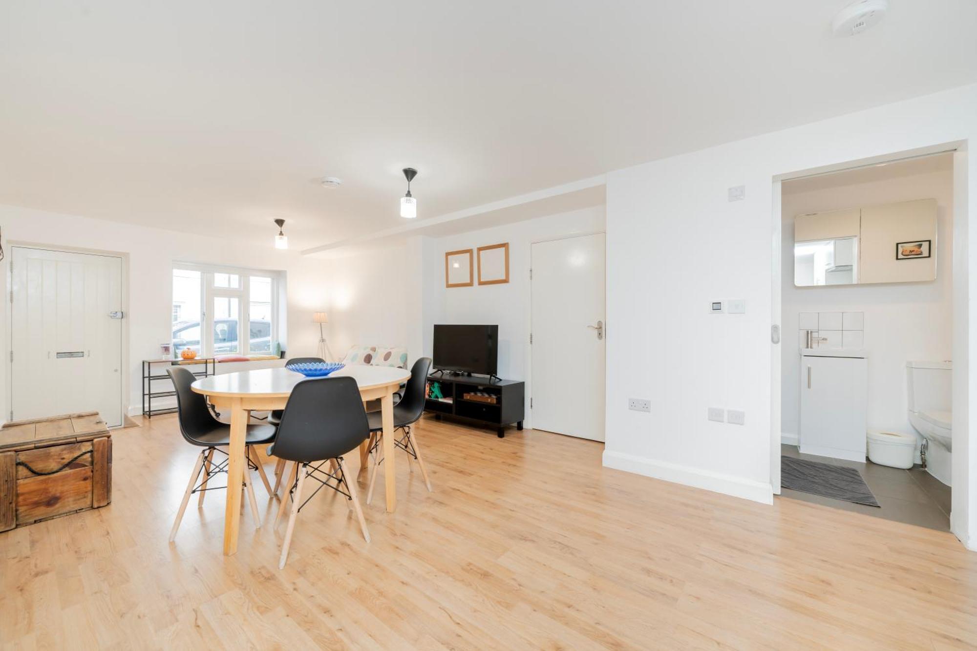 Modern One Bedroom Flat In Central 런던 외부 사진